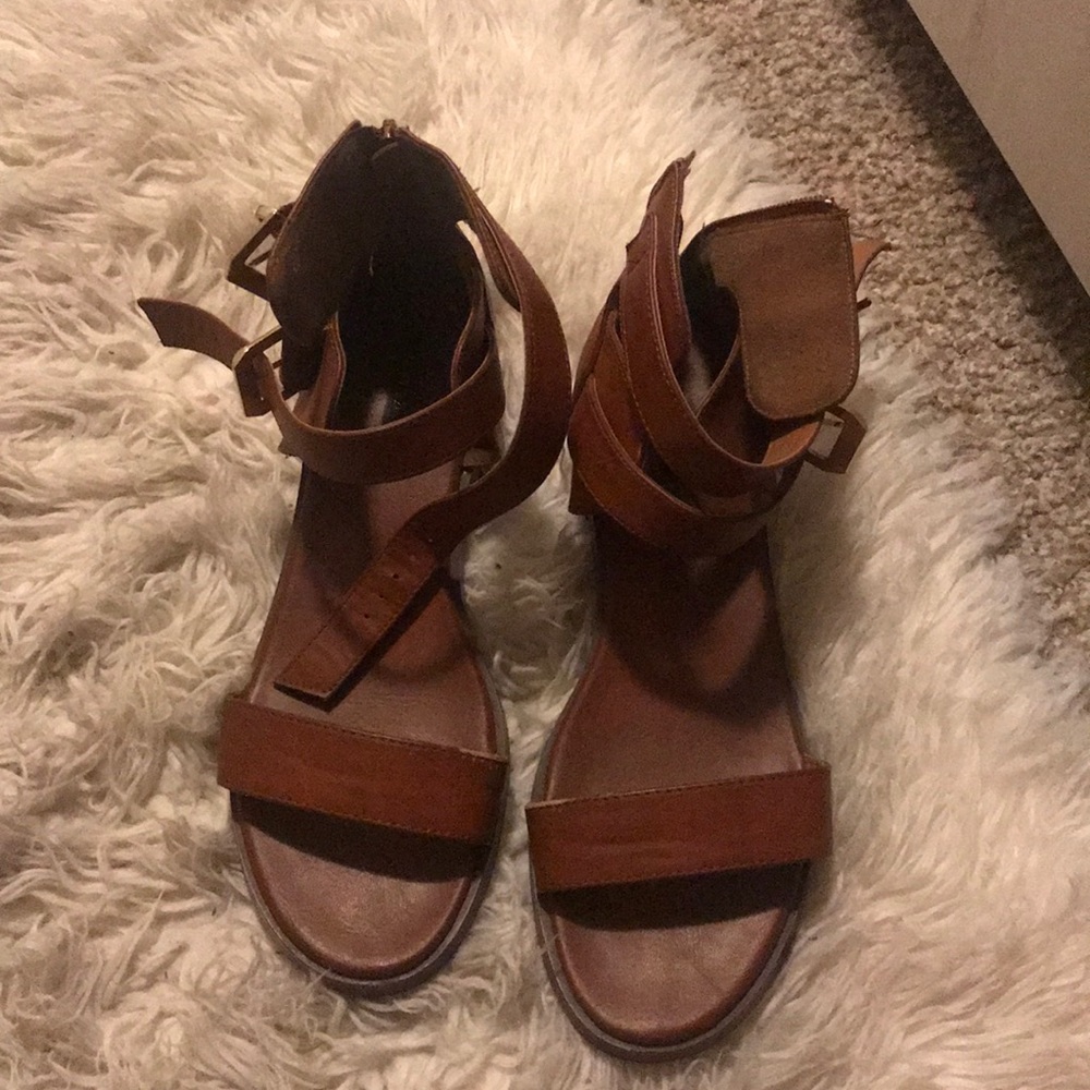 Tan forever 21 sandals